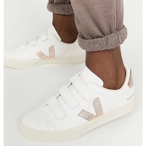 Veja Women's Recife Logo Sneakers, Size 7, White/Platine